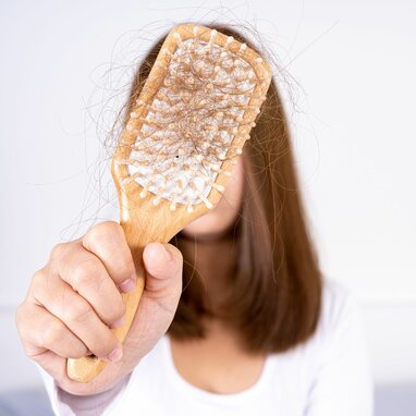 Zastavte vypadávanie vlasov s prírodnou bio kozmetikou Bione Cosmetics